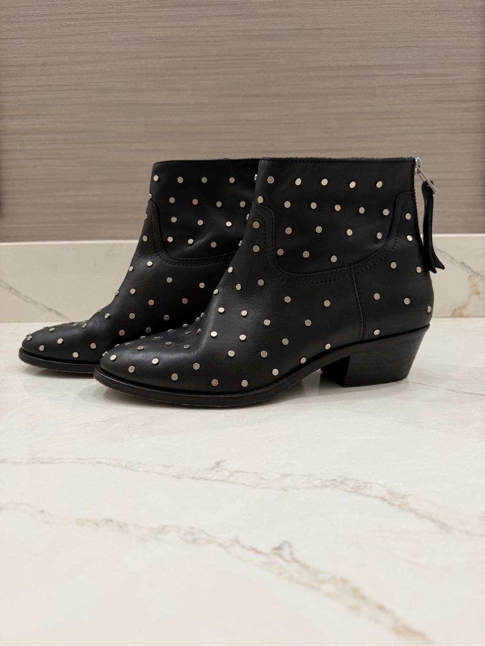 Zadig & Voltaire Black Studded Leather Ankle Boots sz. 37